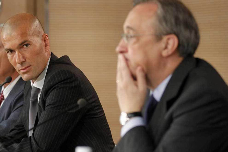 Real Madrid cân nhắc rời bỏ La Liga.