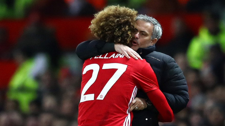 HLV Mourinho đánh giá cao vai trò của Marouane Fellaini tại M.U.