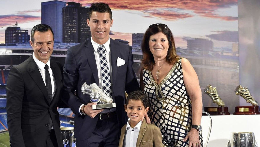 Jorge Mendes chỉ còn 1 “khách hàng” tại Real là Ronaldo.