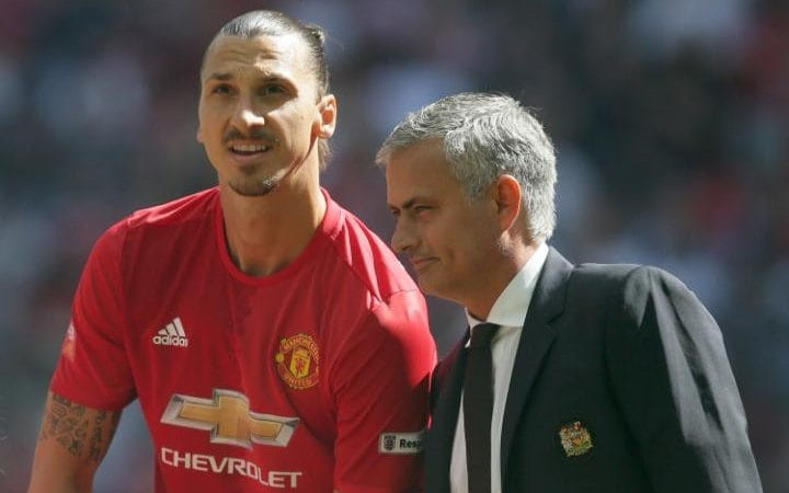 HLV Mourinho tự tin Ibrahimovic sẽ gia hạn với M.U.