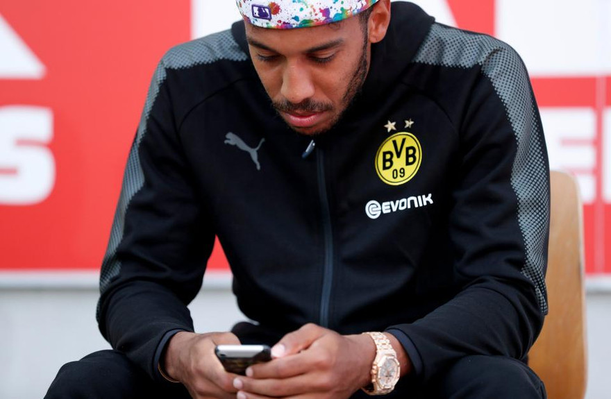 Chelsea sẵn sàng chi 65 triệu bảng để có Aubameyang.