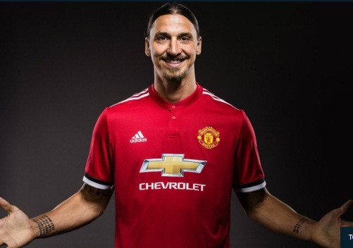 Zlatan Ibrahimovic chấp nhận giảm nửa lương để ký hợp đồng với M.U.
