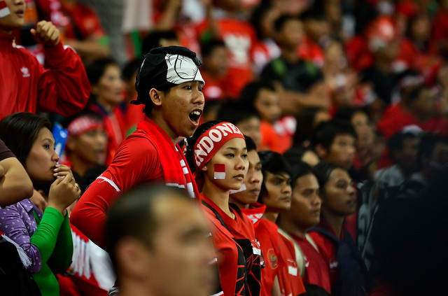 CĐV Indonesia vốn rất cuồng nhiệt.