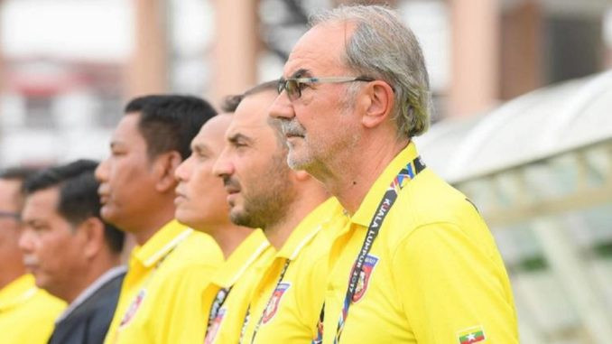 HLV Gerd Zeise thất vọng về thái độ thi đấu của U22 Myanmar.