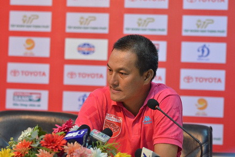 CLB Long An sa thải HLV Ngô Quang Sang.