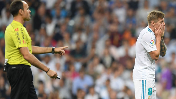 Toni Kroos dính chấn thương?