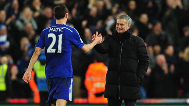 Matic sẵn sàng tái hợp Mourinho tại M.U.
