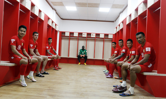 Phòng thay đồ tiêu chuẩn "5 sao" tại sân Thống Nhất.