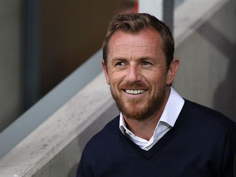 Gary Rowett bất ngờ trở thành ứng viên sáng giá nhất thay Claudio Ranieri dẫn dắt Leicester City.