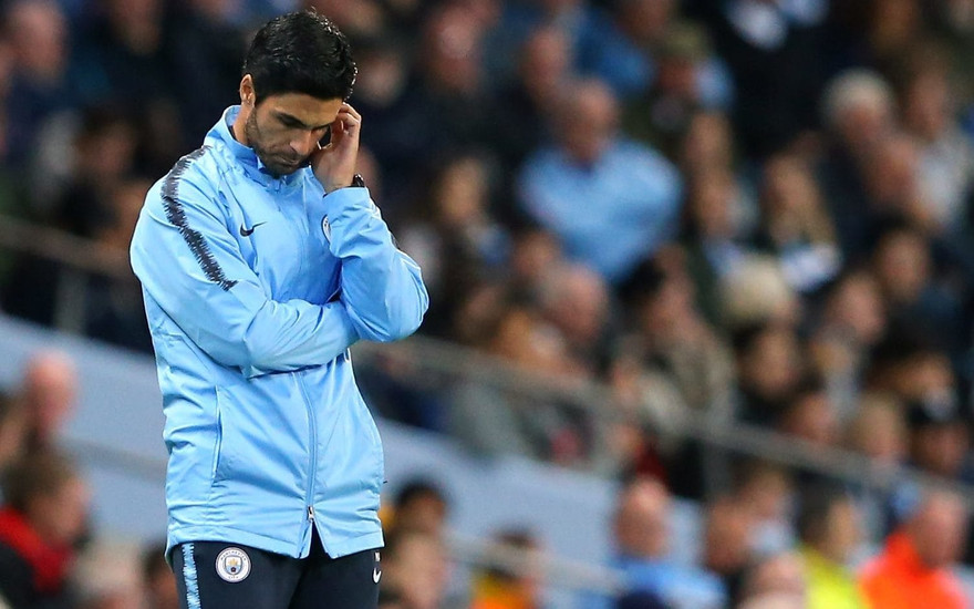 Trợ lý Mikel Arteta thất vọng khi Man City để thua trước Lyon.