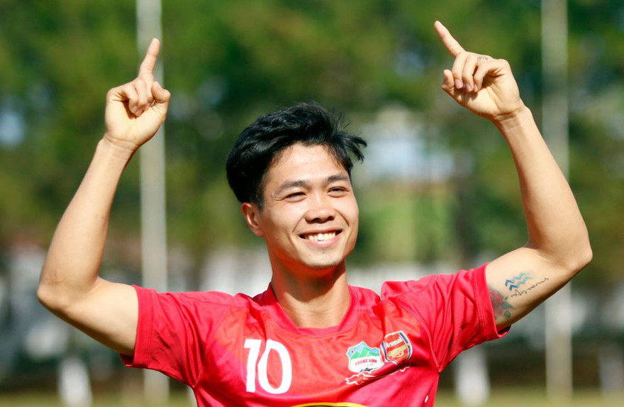 Công Phượng có lượng fan rất lớn trên mạng xã hội.