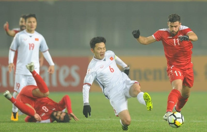 Tiền vệ Lương Xuân Trường.