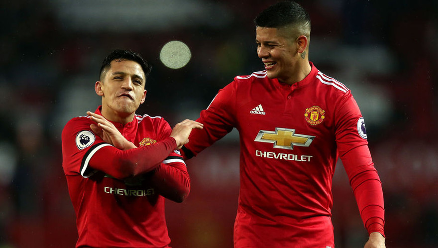 Alexis Sanchez khẳng định không chọn M.U vì tiền.