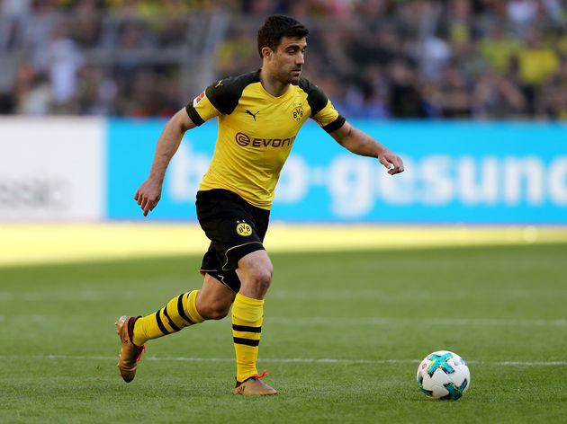 Arsenal đã đạt được thỏa thuận với Dortmund về Sokratis Papastathopoulos.