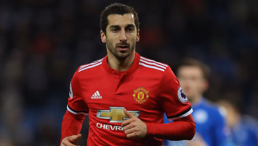 Mkhitaryan bị biến thành “vật tế thần” vụ Sanchez.