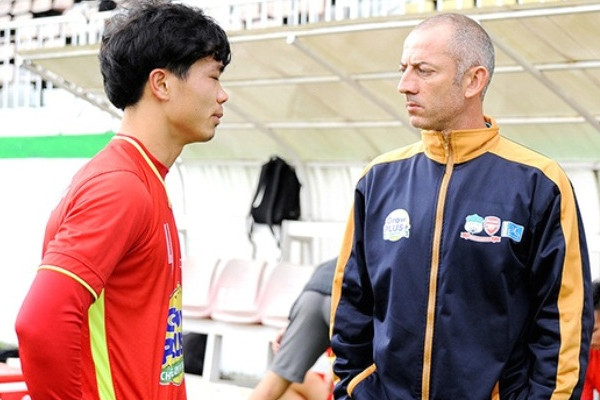 HLV Graechen tin lứa Công Phượng sẽ sớm vô địch V.League.