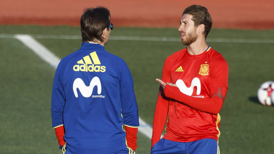 Tiếng nói của Sergio Ramos không thể “cứu” được HLV Julen Lopetegui.