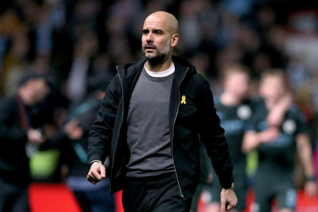 HLV Pep Guardiola không nghĩ tới chuyện gắn bó 10 năm với Man City.