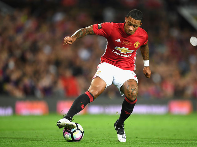 Memphis Depay từng trải qua quãng thời gian đen tối tại M.U.
