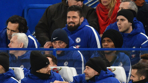 Olivier Giroud bất ngờ gia nhập Chelsea vào cuối tháng 1/2018.