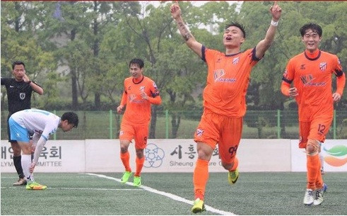 Nguyễn Hữu Khôi ghi bàn thứ 2 trên đất Hàn Quốc.