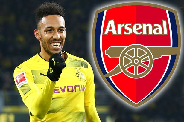 Arsenal rất quan tâm tới Pierre-Emerick Aubameyang.
