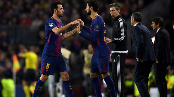 Sergio Busquets dính chấn thương khá nặng.