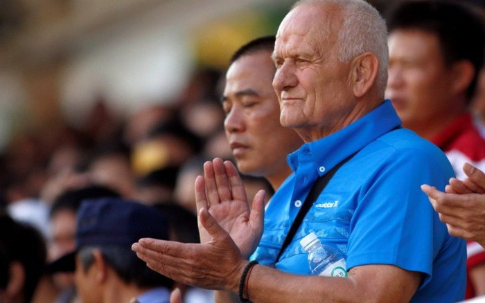 FLC Thanh Hóa mời HLV Ljupko Petrovic trở lại?