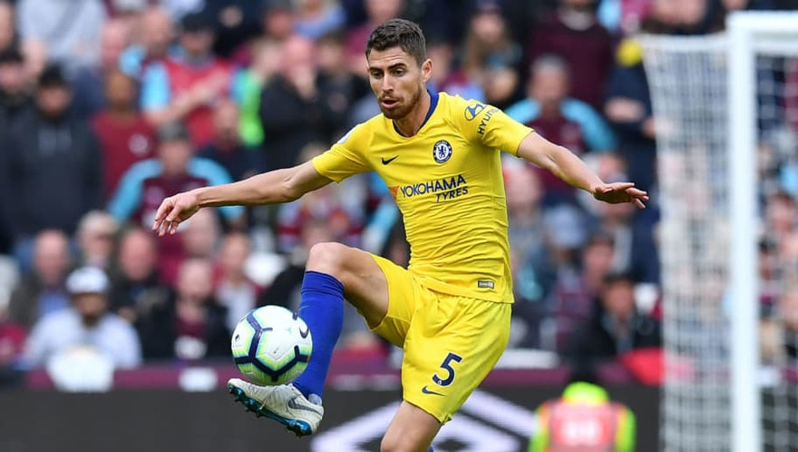 Jorginho tiếp tục chơi ấn tượng trong màu áo Chelsea.