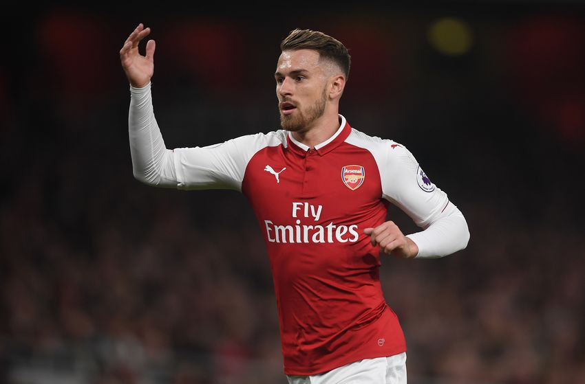 Aaron Ramsey không muốn ở lại Arsenal.