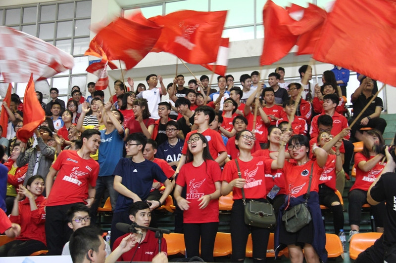 Không khí rực lửa tại giải thể thao sinh viên năm 2018