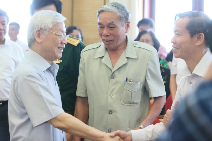 Tổng Bí thư tại buổi tiếp xúc cử tri hai quận Hoàn Kiếm, Ba Đình Hà Nội
