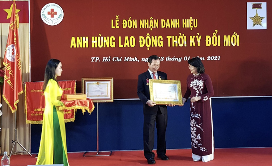 Bệnh viện xác lập 7 kỷ lục nhận danh hiệu Anh hùng lao động thời kỳ đổi mới