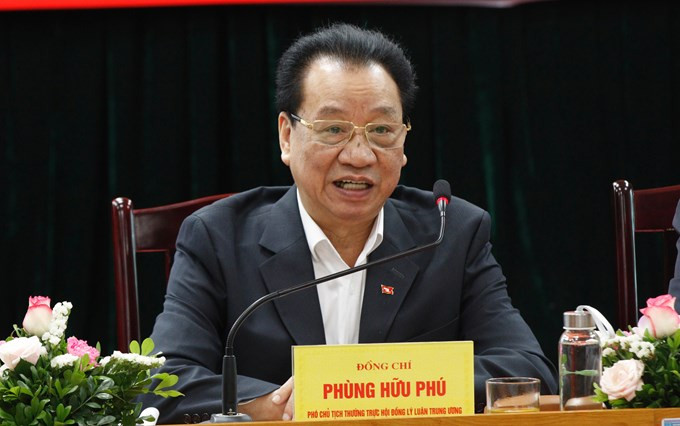 GS.TS Phùng Hữu Phú