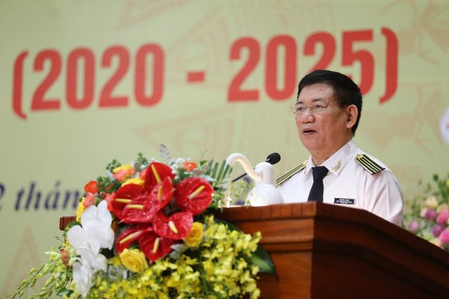 Tổng Kiểm toán nhà nước Hồ Đức Phớc phát biểu tại Đại hội. Ảnh Như Ý