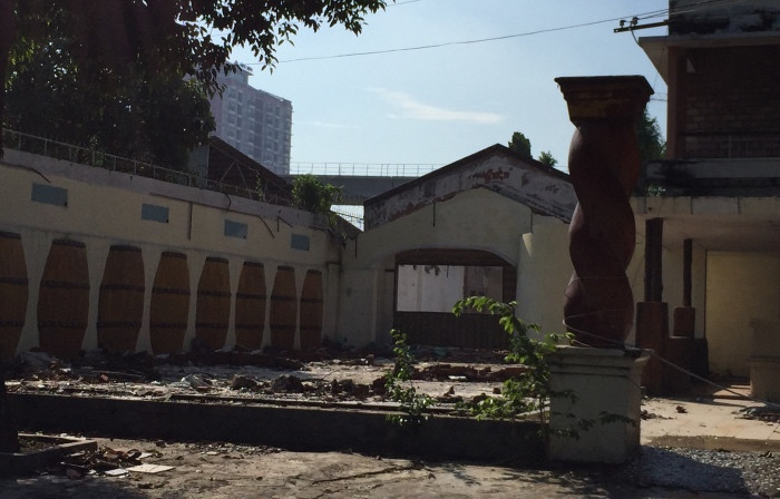 Hàng loạt đất công 'xí phần' rồi bỏ hoang