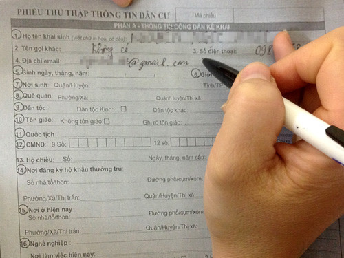Dư luận từng xôn xao khi Công an Hà Nội yêu cầu người dân phải khai 32 thông tin liên quan tới cá nhân.