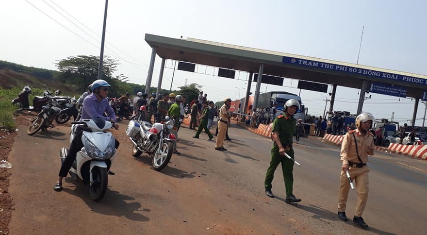 Thủ tướng chỉ đạo Bình Phước báo cáo trạm thu phí dày đặc