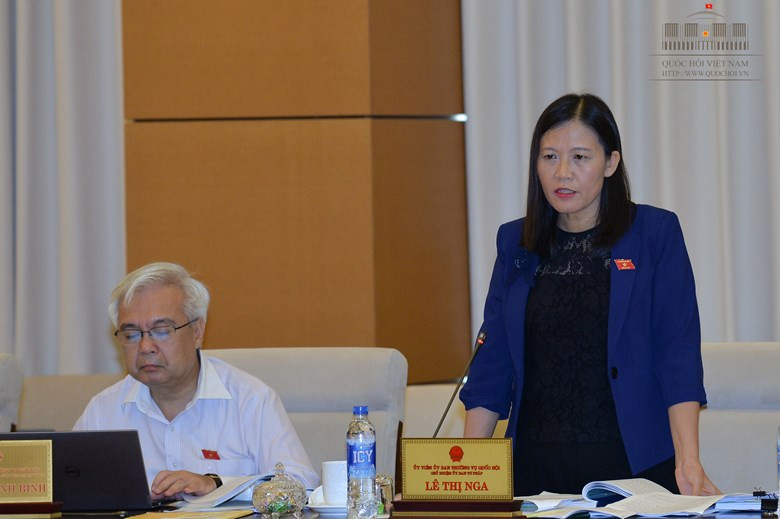 Chủ nhiệm Uỷ ban Tư pháp - bà Lê Thị Nga 
