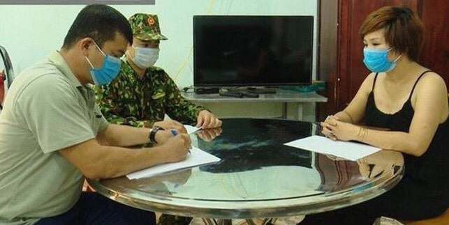 Các nạn nhân khai báo mình bị lừa sang Trung Quốc để dưỡng thai sau đó bán trẻ sơ sinh .Ảnh: BP