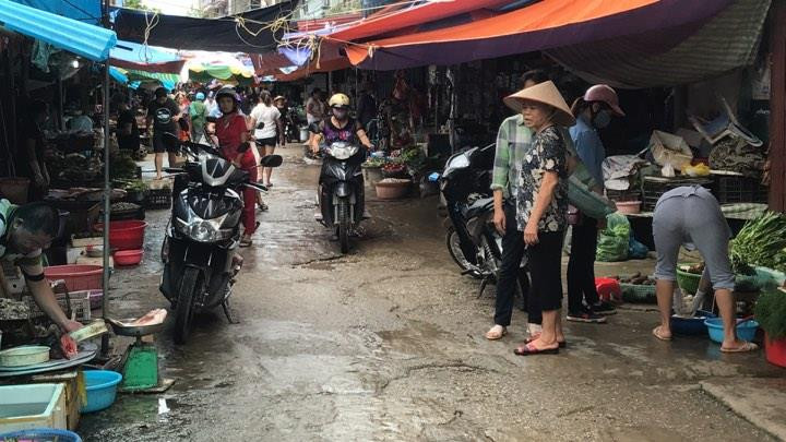 Chợ truyền thống Đồng Đăng là chợ dân sinh có tuổi đời trên 120 năm .Ảnh: Duy Chiến