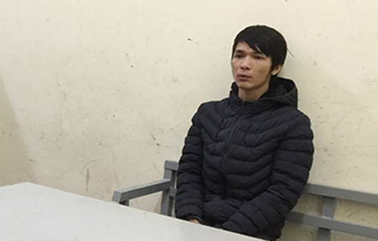 Đối tượng Cường tại cơ quan công an .Ảnh: TL