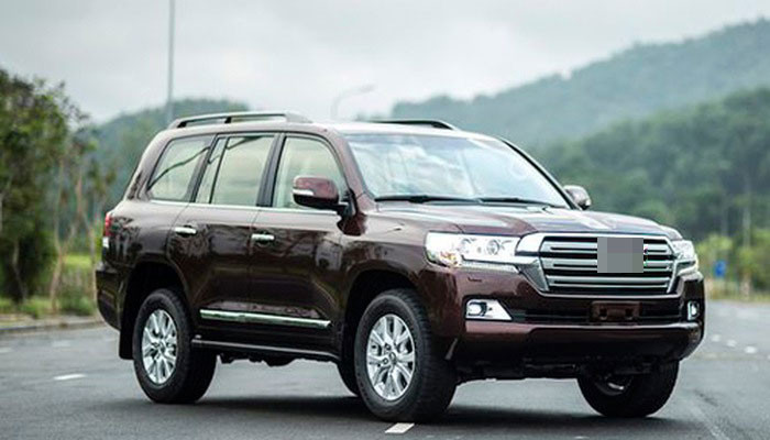 Chiếc xe hạng sang trị giá hơn 3,7 tỷ đồng được biểu tặng .Ảnh minh họa