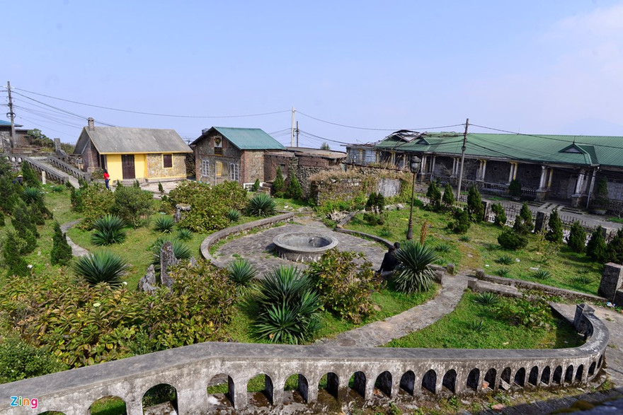 Các nhà nghỉ trên đỉnh Mẫu Sơn gần như đã kín phòng *ảnh: TL 