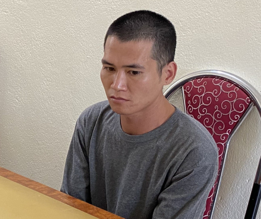 Đối tượng Hải tại cơ quan điều tra .Ảnh: M. Hoàng 