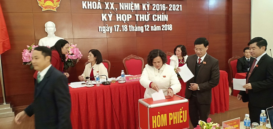 Kỳ họp thứ 9 HĐND thành phố Lạng Sơn bầu ông Phạm Đức Huân làm Chủ tịch HĐND thành phố. Ảnh: TL