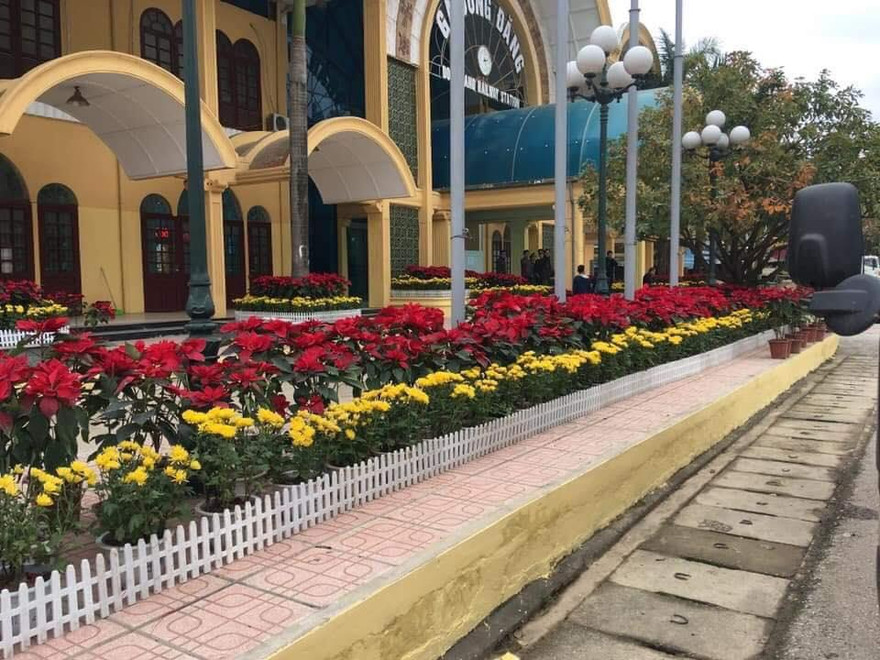 Ga Đồng Đăng tiếp tục làm mới để đưa tiễn khách .Ảnh: Duy Chiến