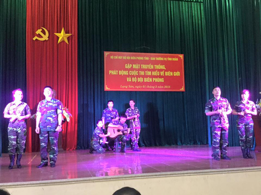 Hát về những người giữ gìn biên cương Tổ quốc *ảnh: Duy Chiến