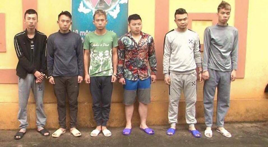 Sáu đối tượng tại cơ quan công an. Ảnh: TL