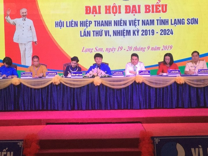 Đoàn chủ tịch Đại hội LHTN tỉnh Lạng Sơn .Ảnh: Duy Chiến